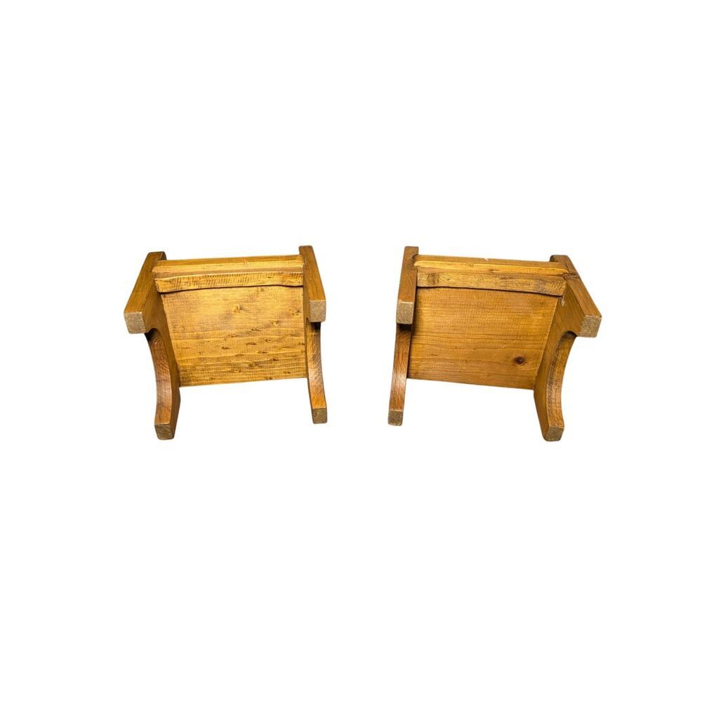 Vintage Country Style Pine Doll Chairs / Bookends with Heart Cutouts - Pair - Picture 8 of 12